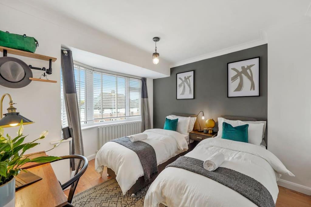 Stylish Maisonette Near The Heath With Free Parking & Wi-Fi Maidstone Zewnętrze zdjęcie