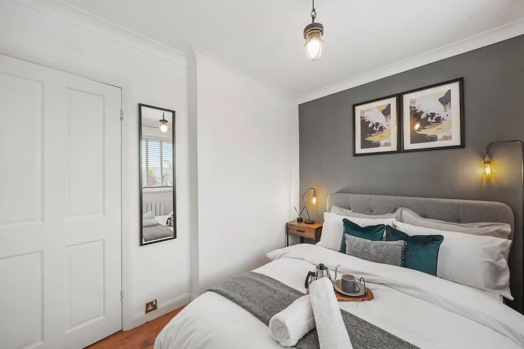 Stylish Maisonette Near The Heath With Free Parking & Wi-Fi Maidstone Zewnętrze zdjęcie