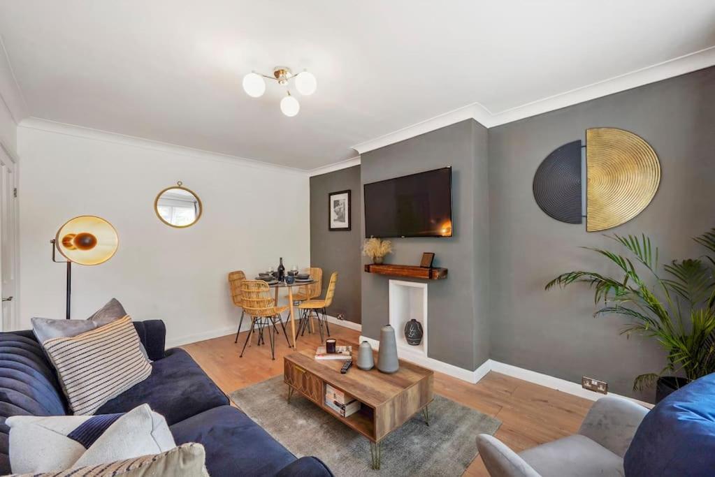 Stylish Maisonette Near The Heath With Free Parking & Wi-Fi Maidstone Zewnętrze zdjęcie