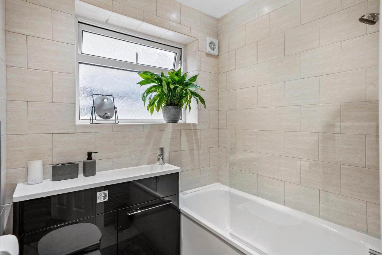 Stylish Maisonette Near The Heath With Free Parking & Wi-Fi Maidstone Zewnętrze zdjęcie
